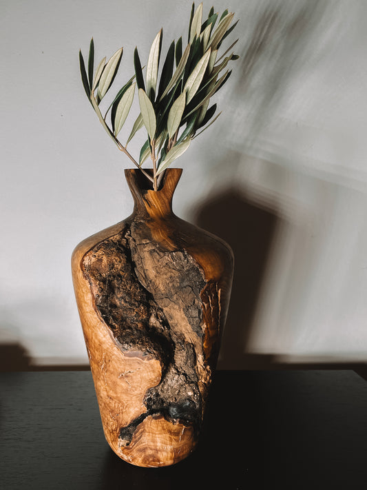 Vase tourné Olivier nº2