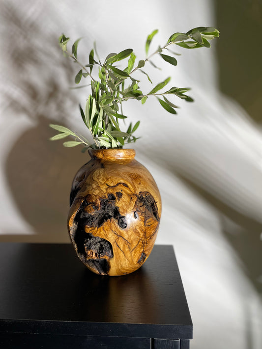 Vase tourné Olivier nº7