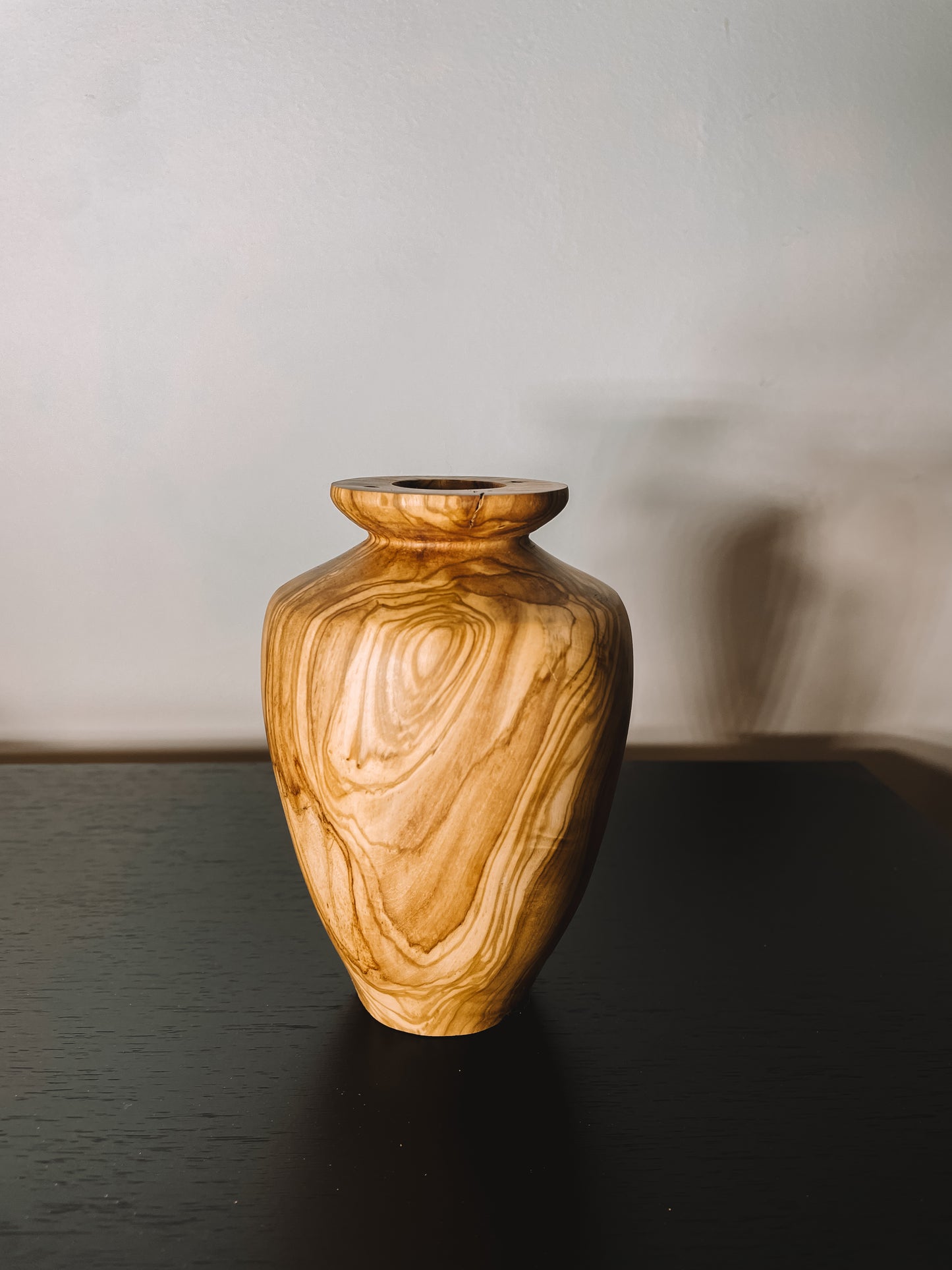 Vase tourné Olivier nº4