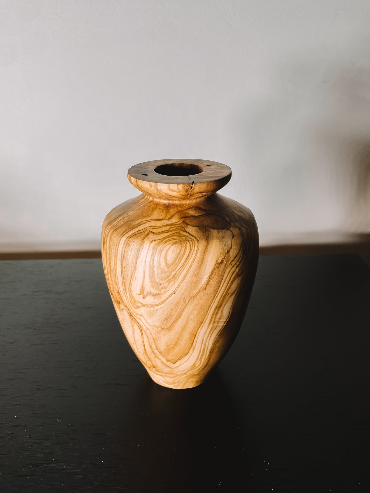 Vase tourné Olivier nº4