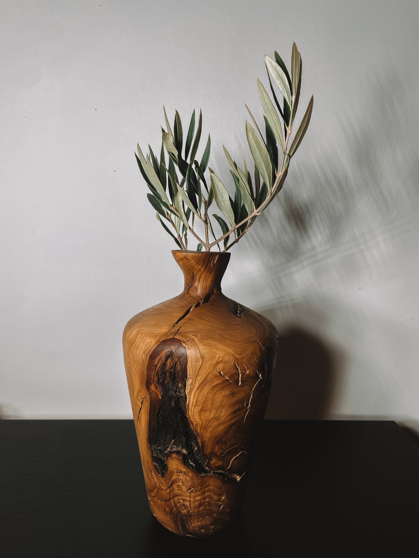 Vase tourné Olivier nº2