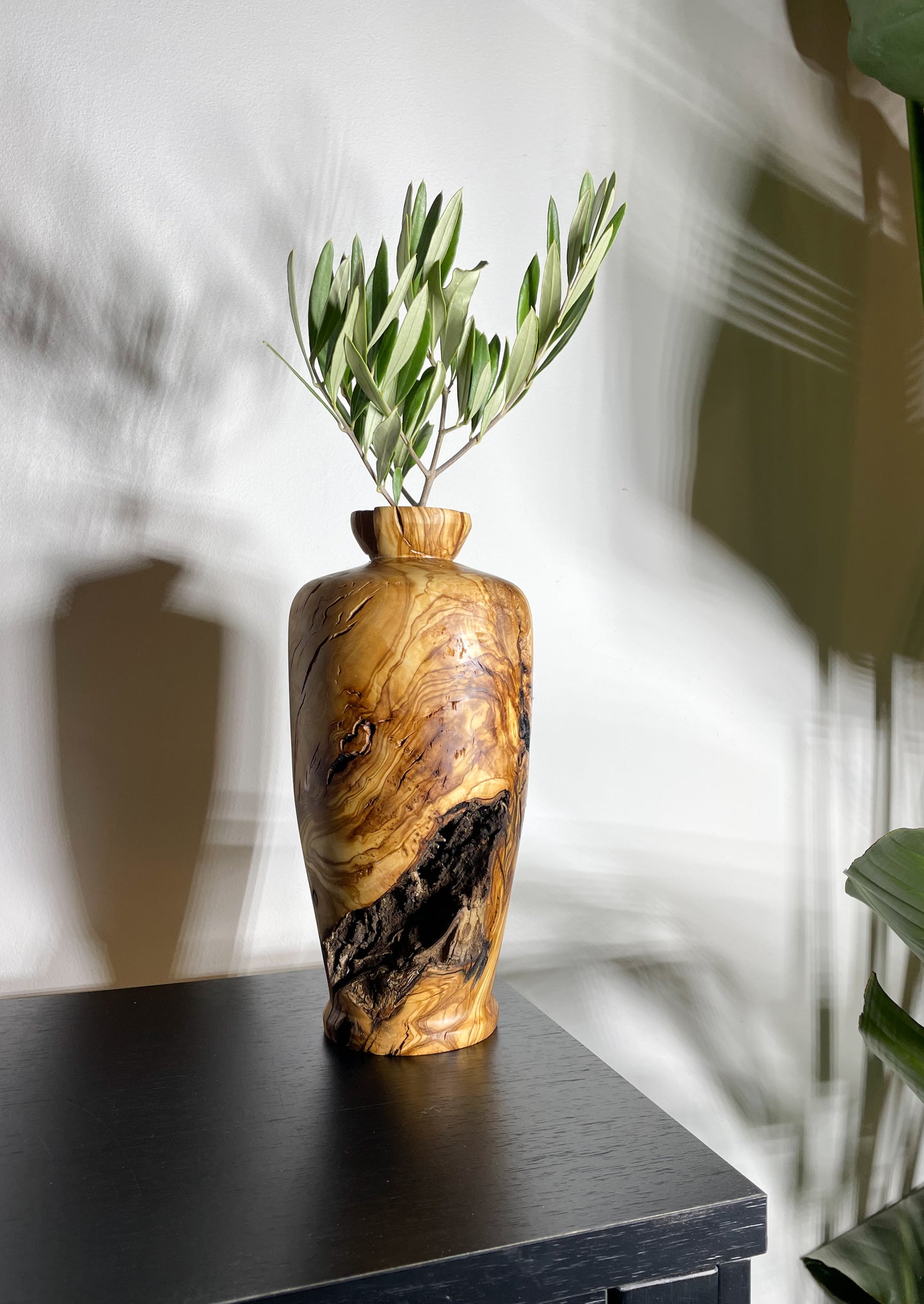 Vase tourné Olivier nº6