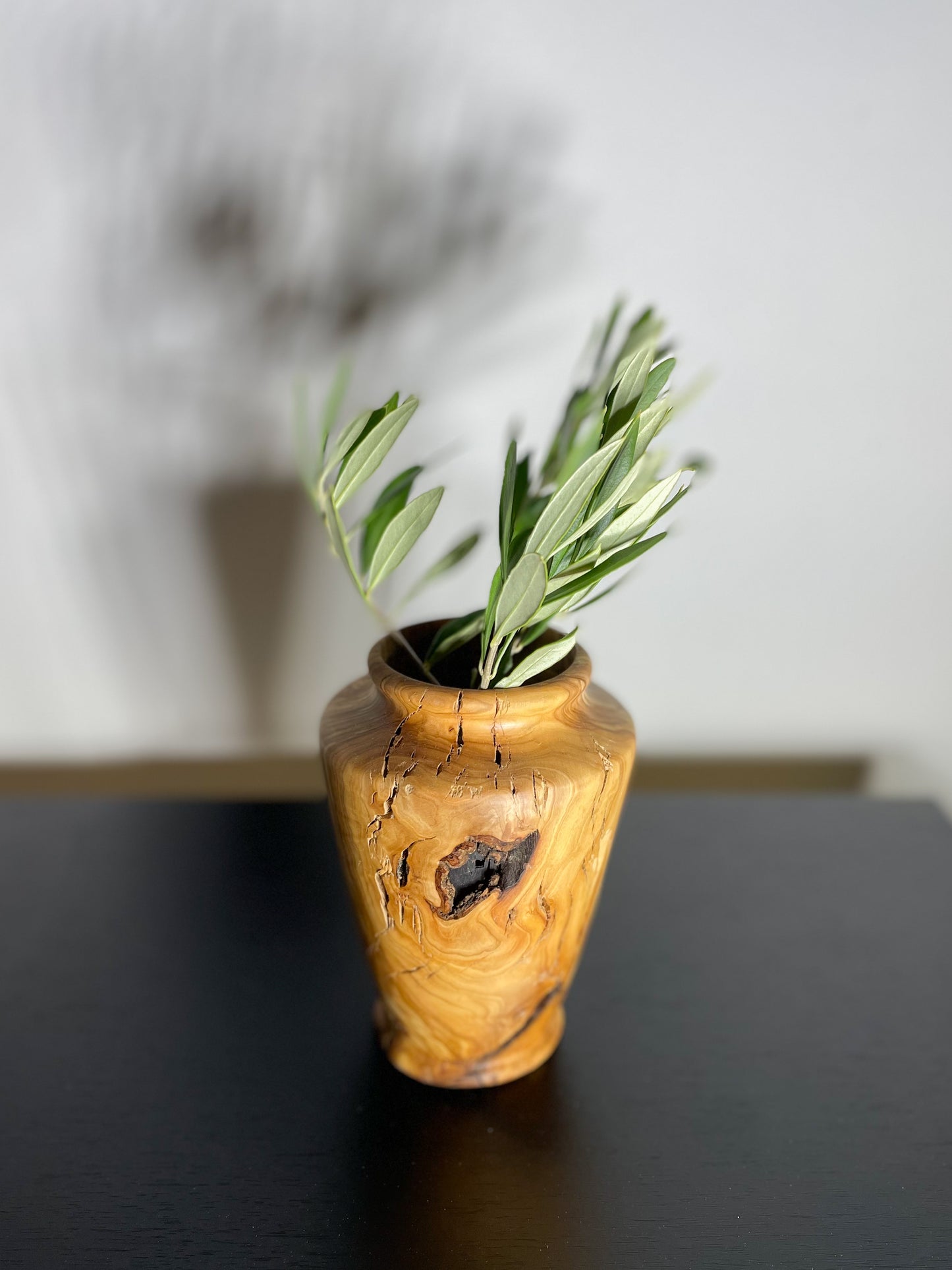 Vase tourné Olivier nº1